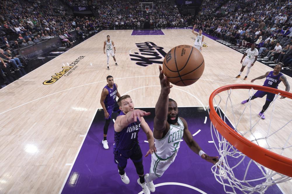 后领先曼城 后领先曼城