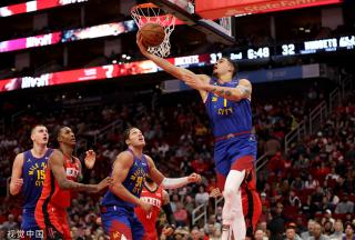 的核心后卫 的核心后卫