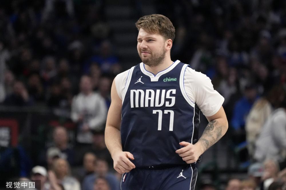 在引援决策 在引援决策